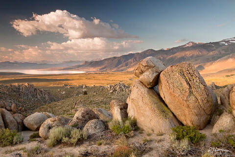 Boulders overlooking Mono Basin